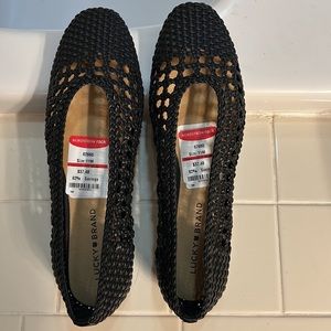 Women’s shoes, black size 11, new with tags